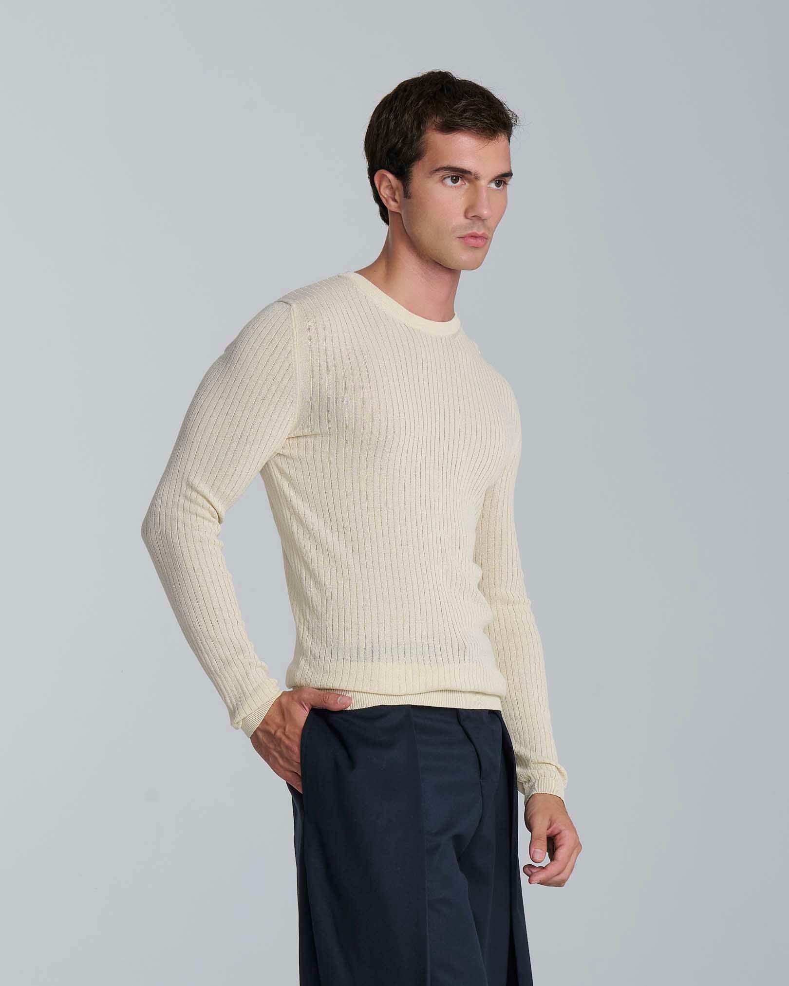Maglia girocollo a coste