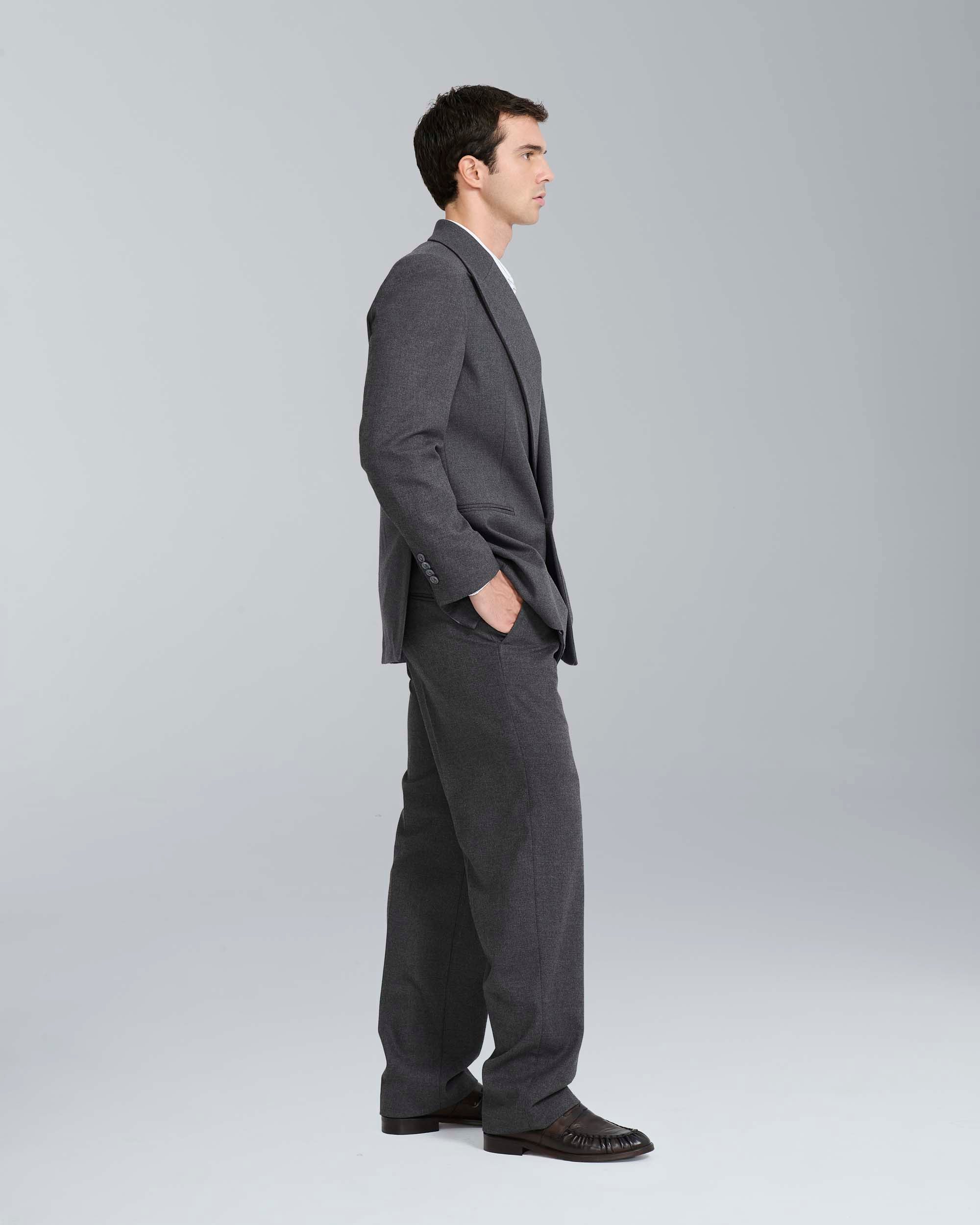 Abito relax fit con struttura morbida