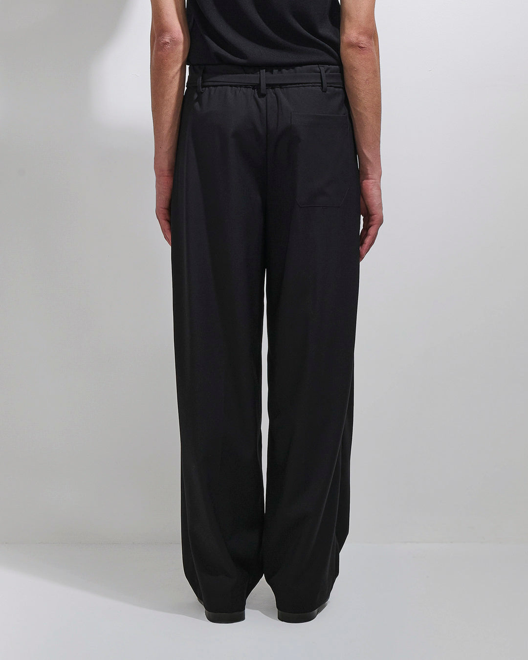 Pantalaccio strutturato con laccio