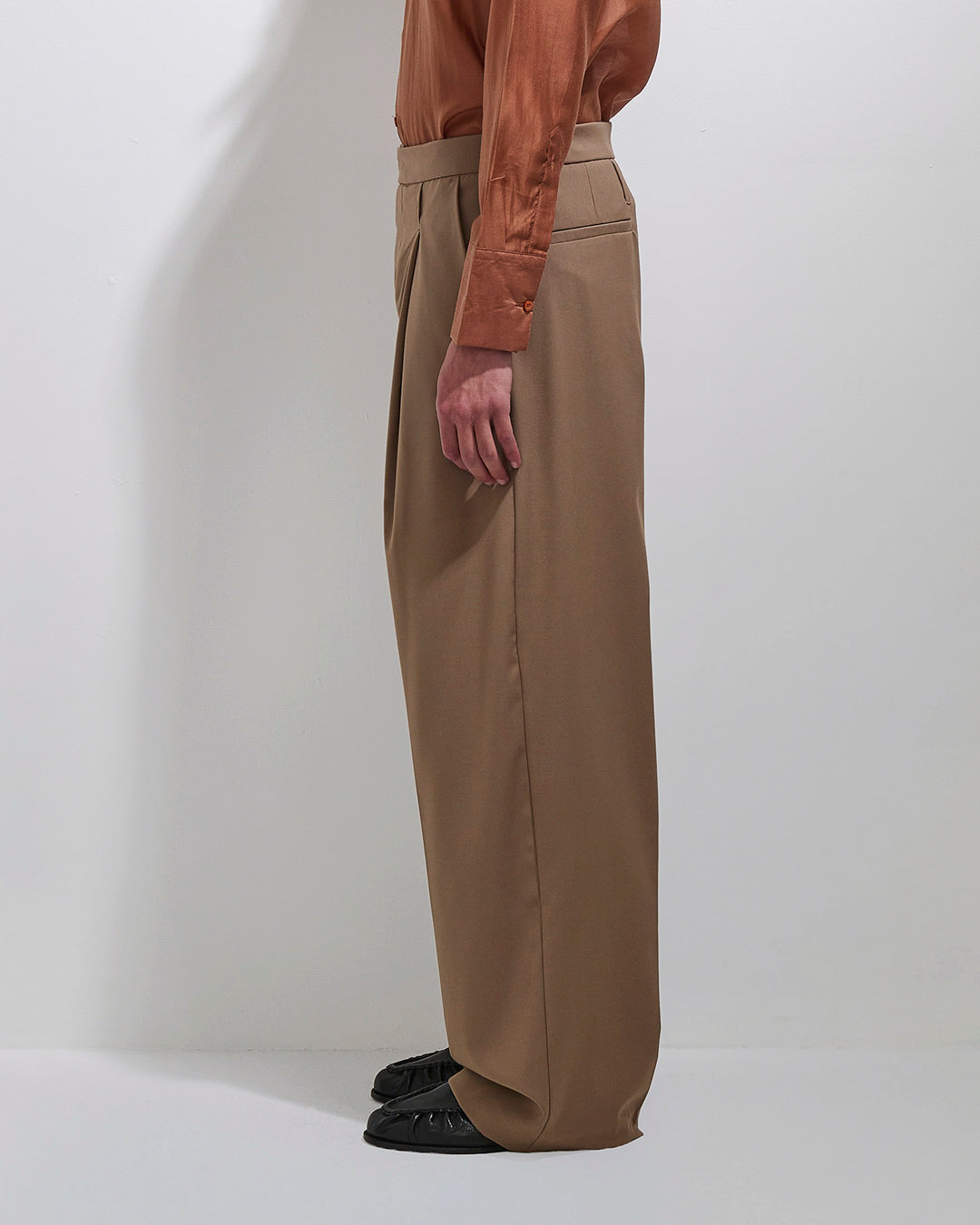 Pantalone Limited Edition con passanti bassi