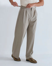 Pantalone da completo con fibbie