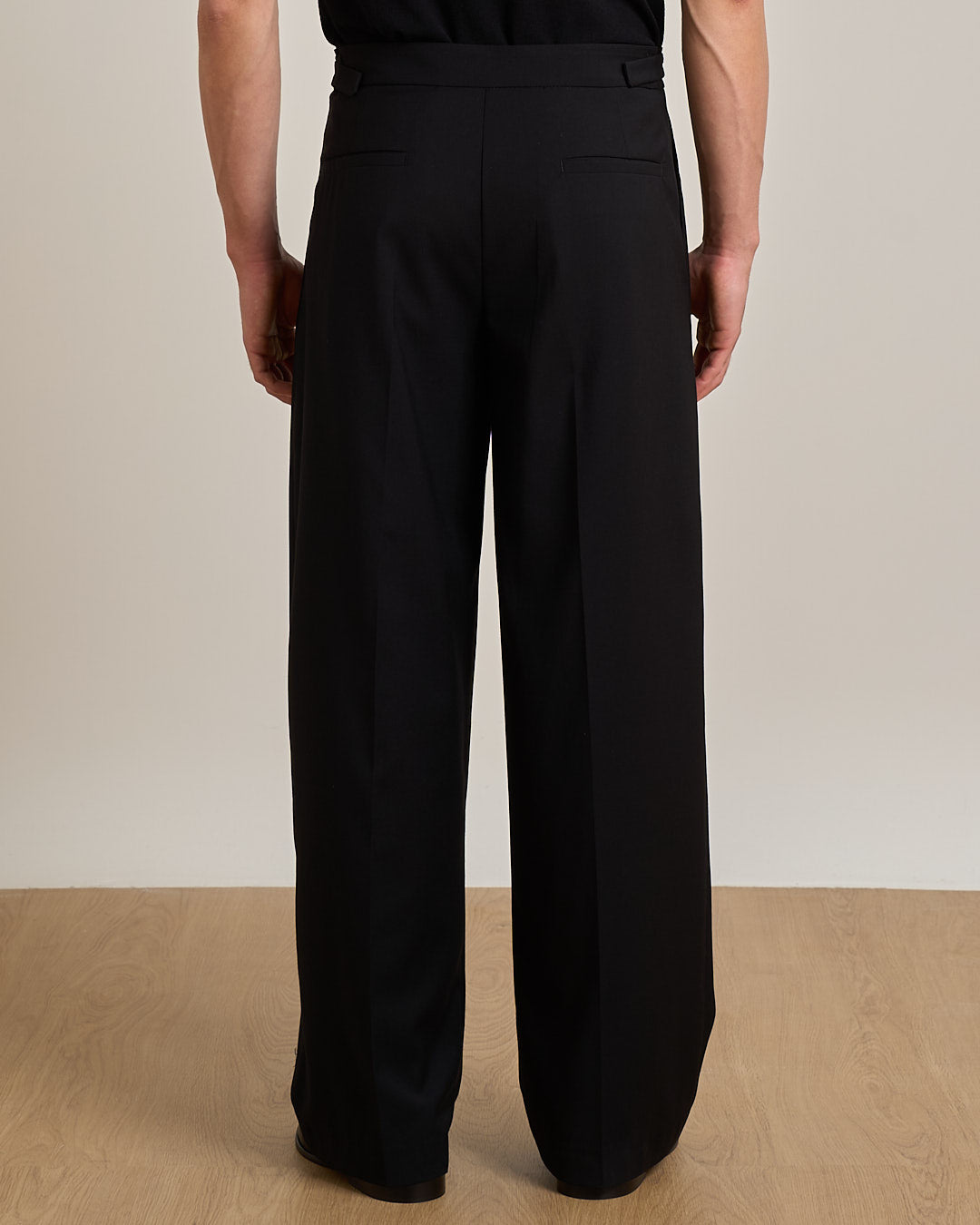 Pantalone da completo con fibbia