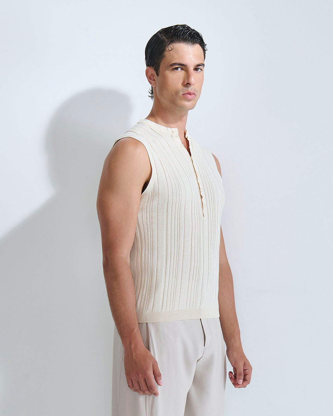 Gilet Serafino in filo fluttuante