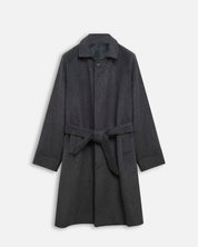 Cappotto con cintura in lana