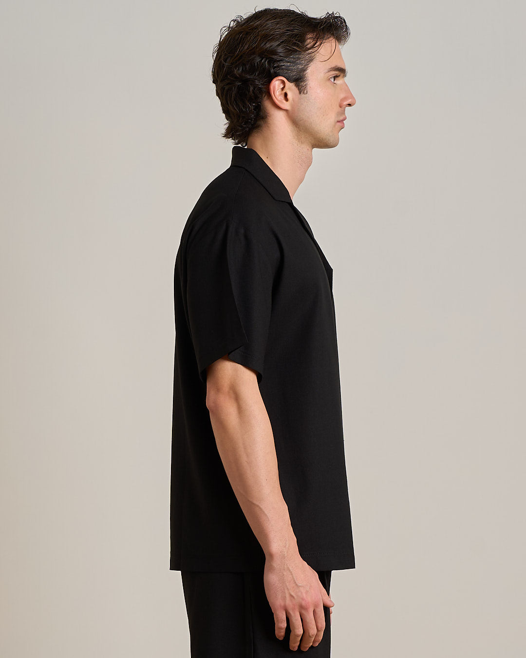 Camicia relax fit collo a bowling