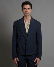 Giacca cropped con finiture sfilacciate