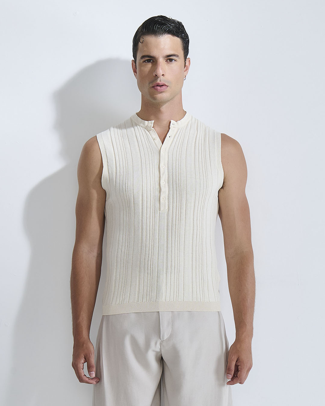 Gilet Serafino in filo fluttuante