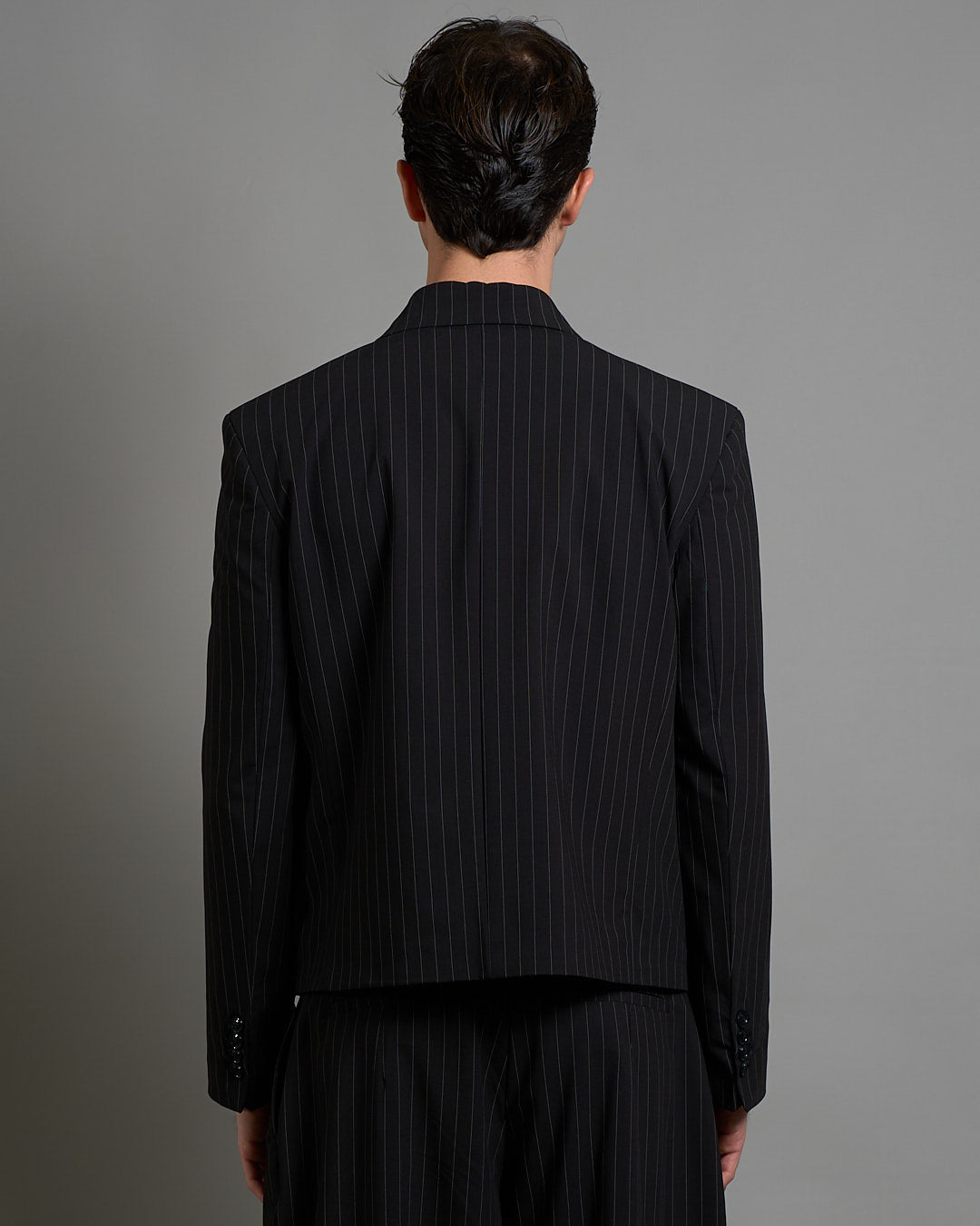 Giacca cropped doppiopetto gessata