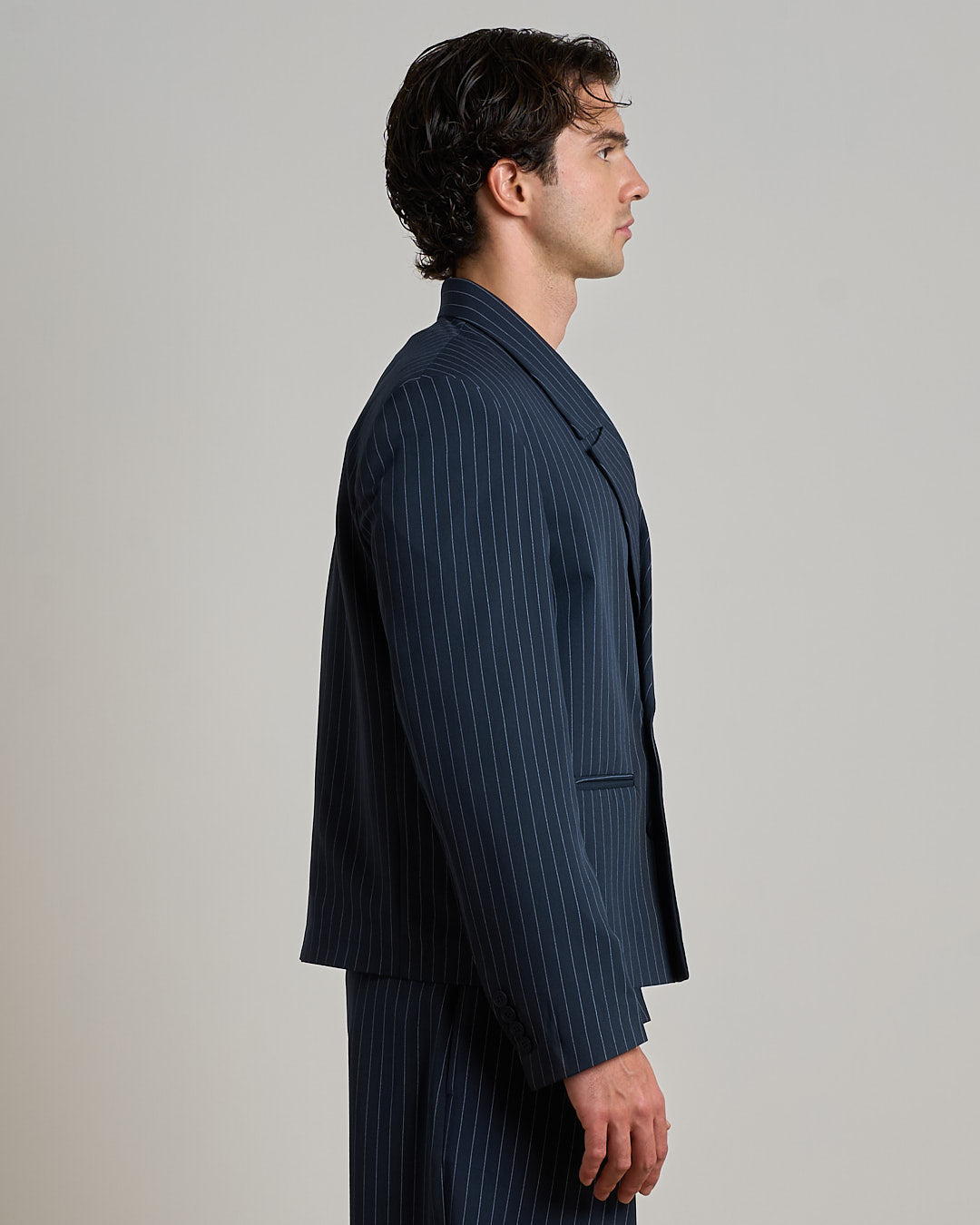 Giacca cropped doppiopetto gessata