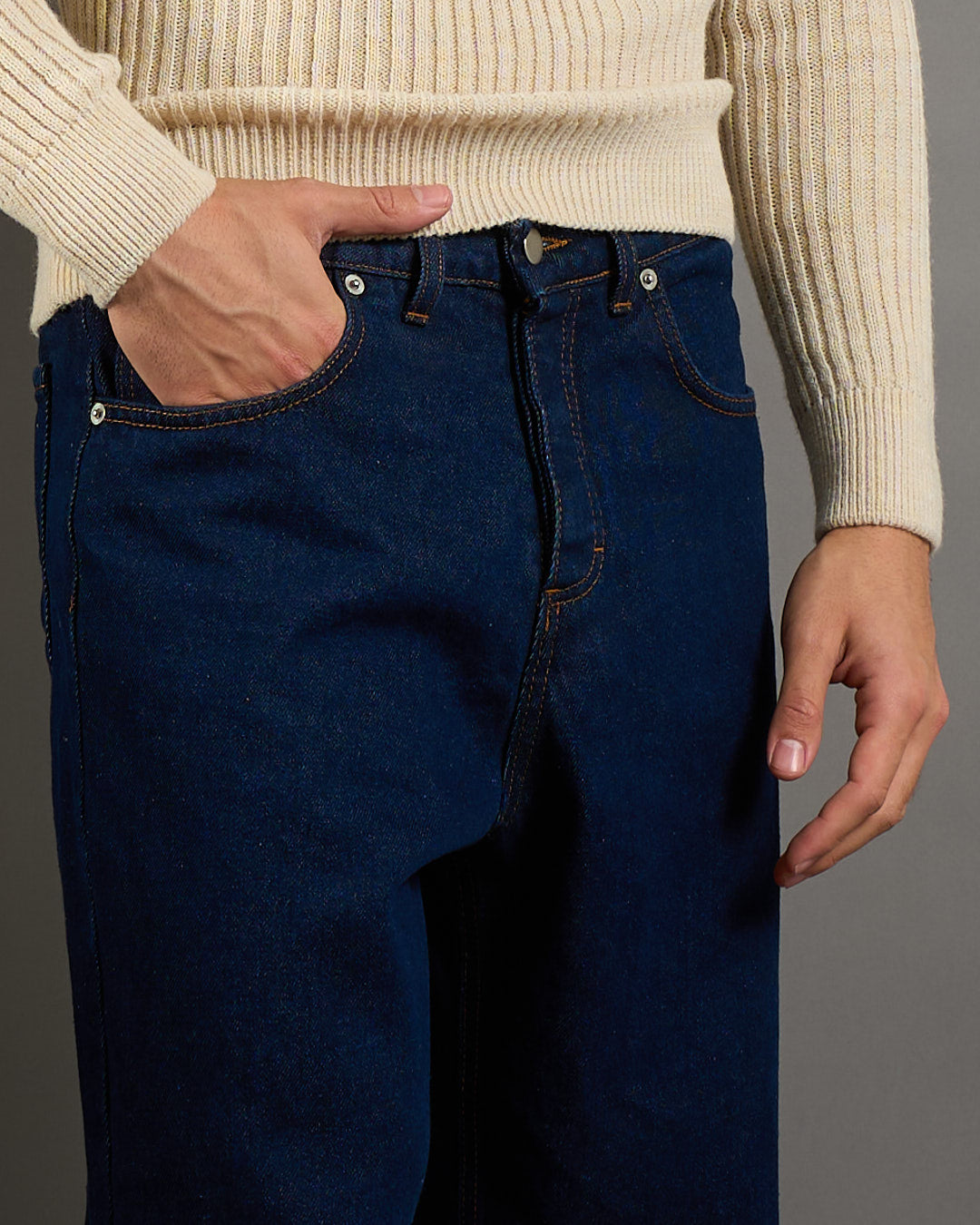 Msm Studio Jeans Straight Fit Sandblasted 