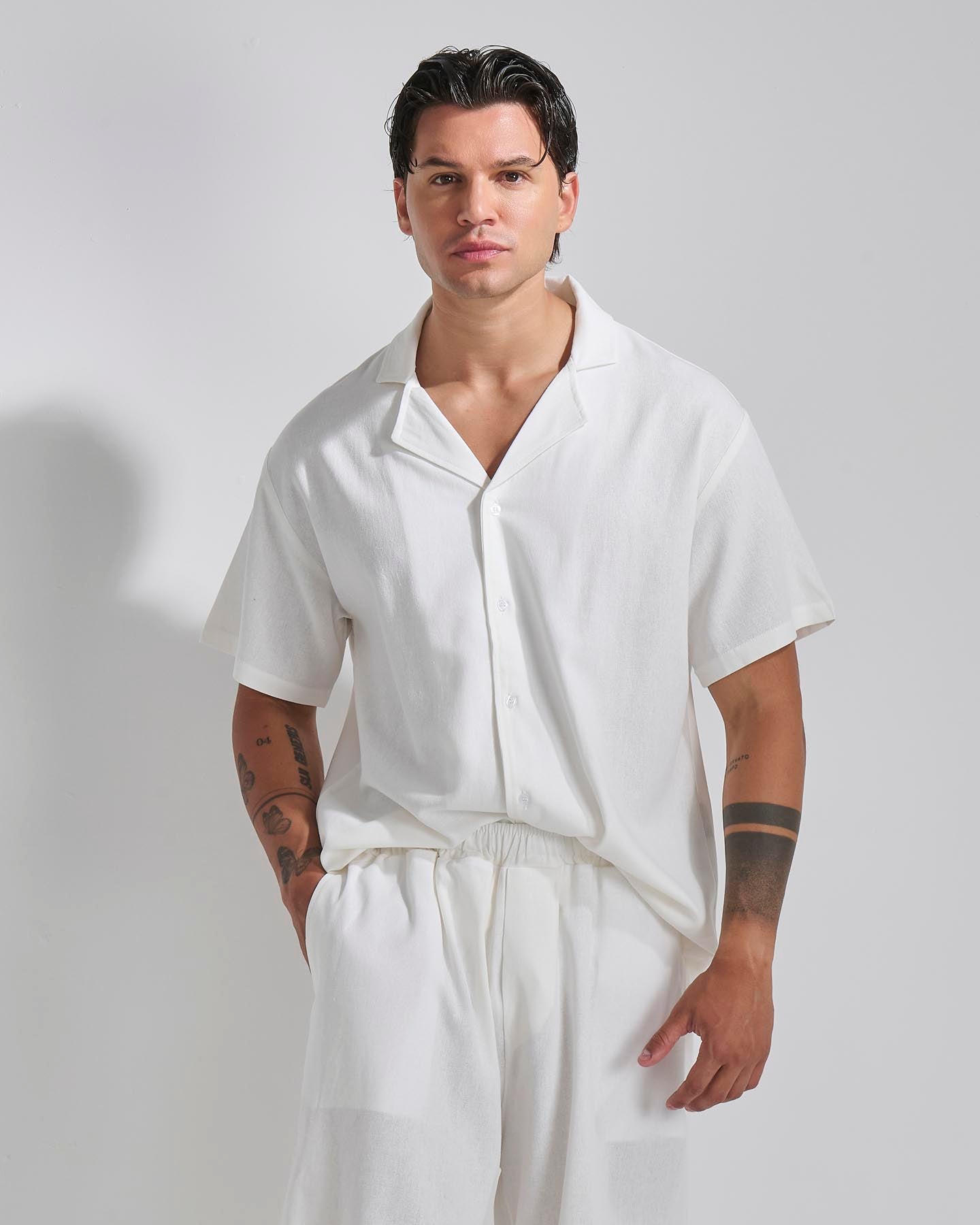 Camicia relax fit collo a bowling