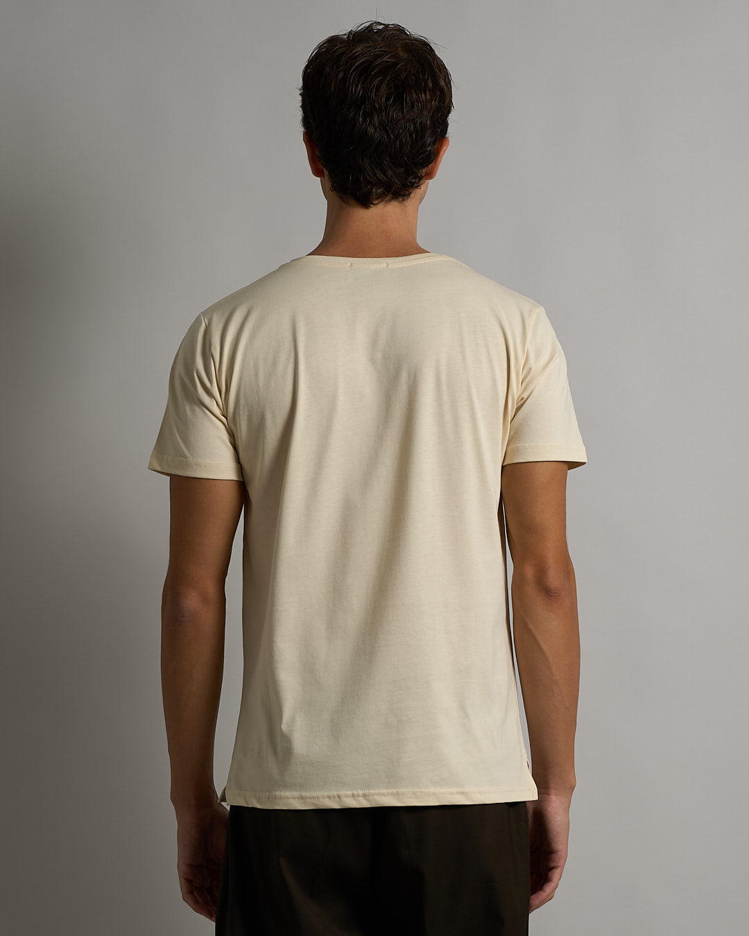 Basic t-shirt con spacchetto