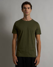 Basic t-shirt con spacchetto