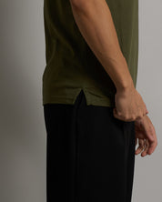 Basic t-shirt con spacchetto