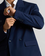 Single-breasted tailored suit