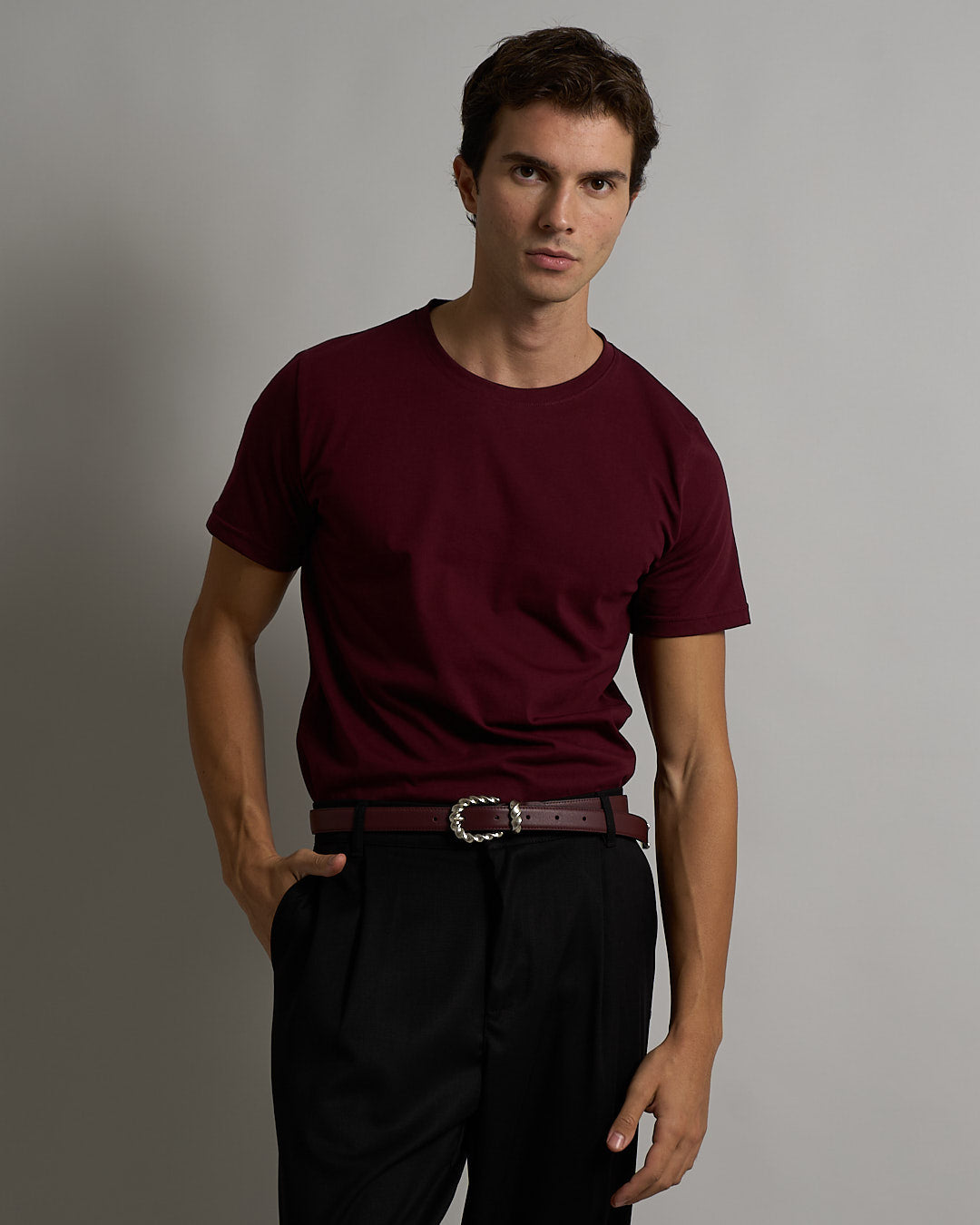 Basic t-shirt con spacchetto