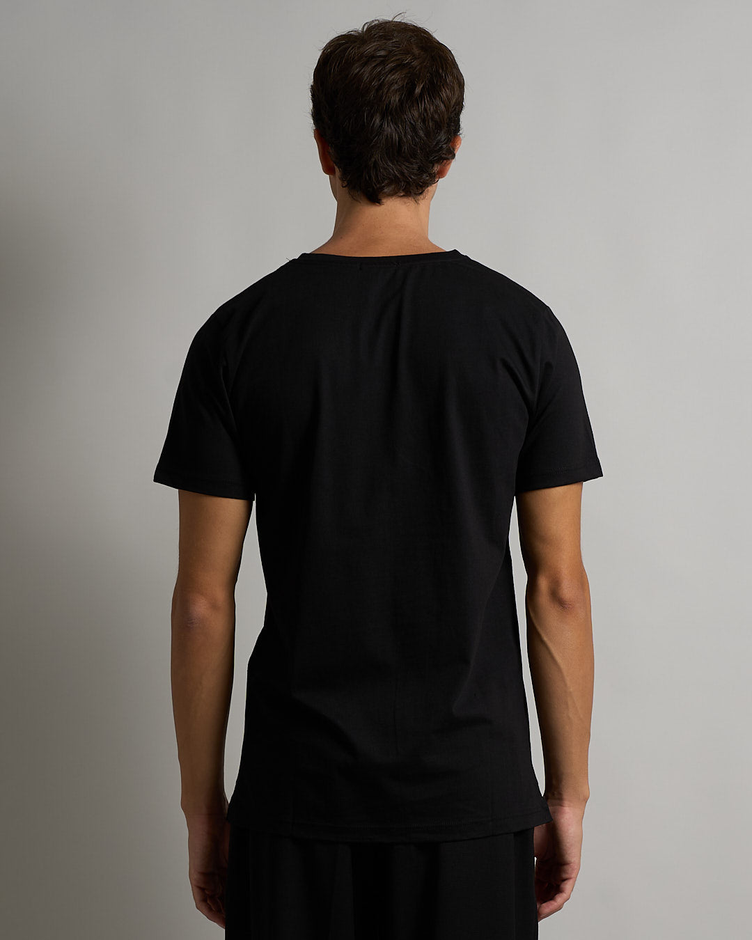 Basic t-shirt con spacchetto