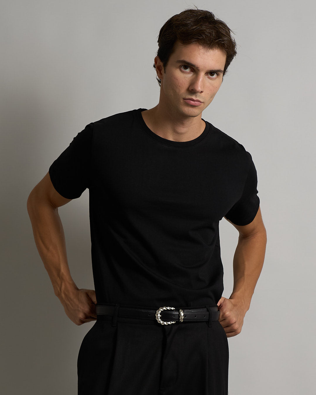 Basic t-shirt con spacchetto