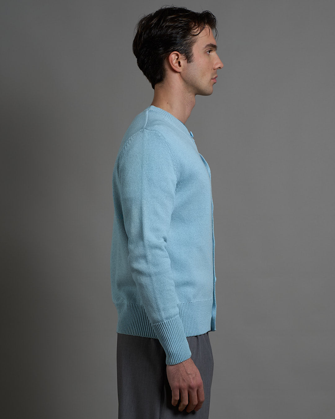 Cardigan girocollo in filo