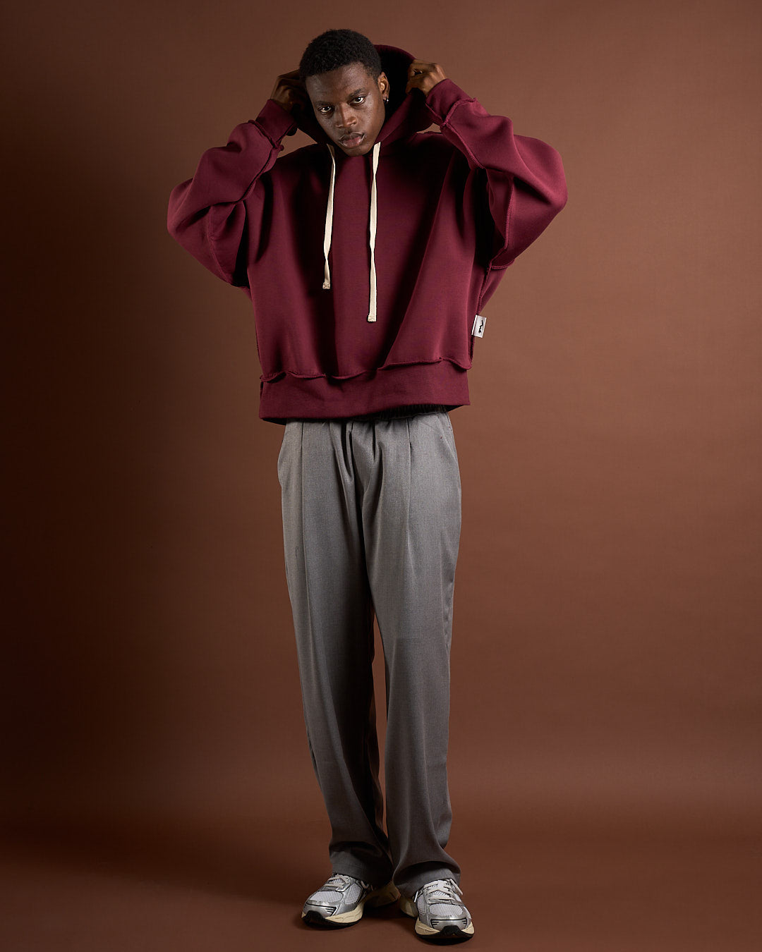 Felpa cropped con lacci