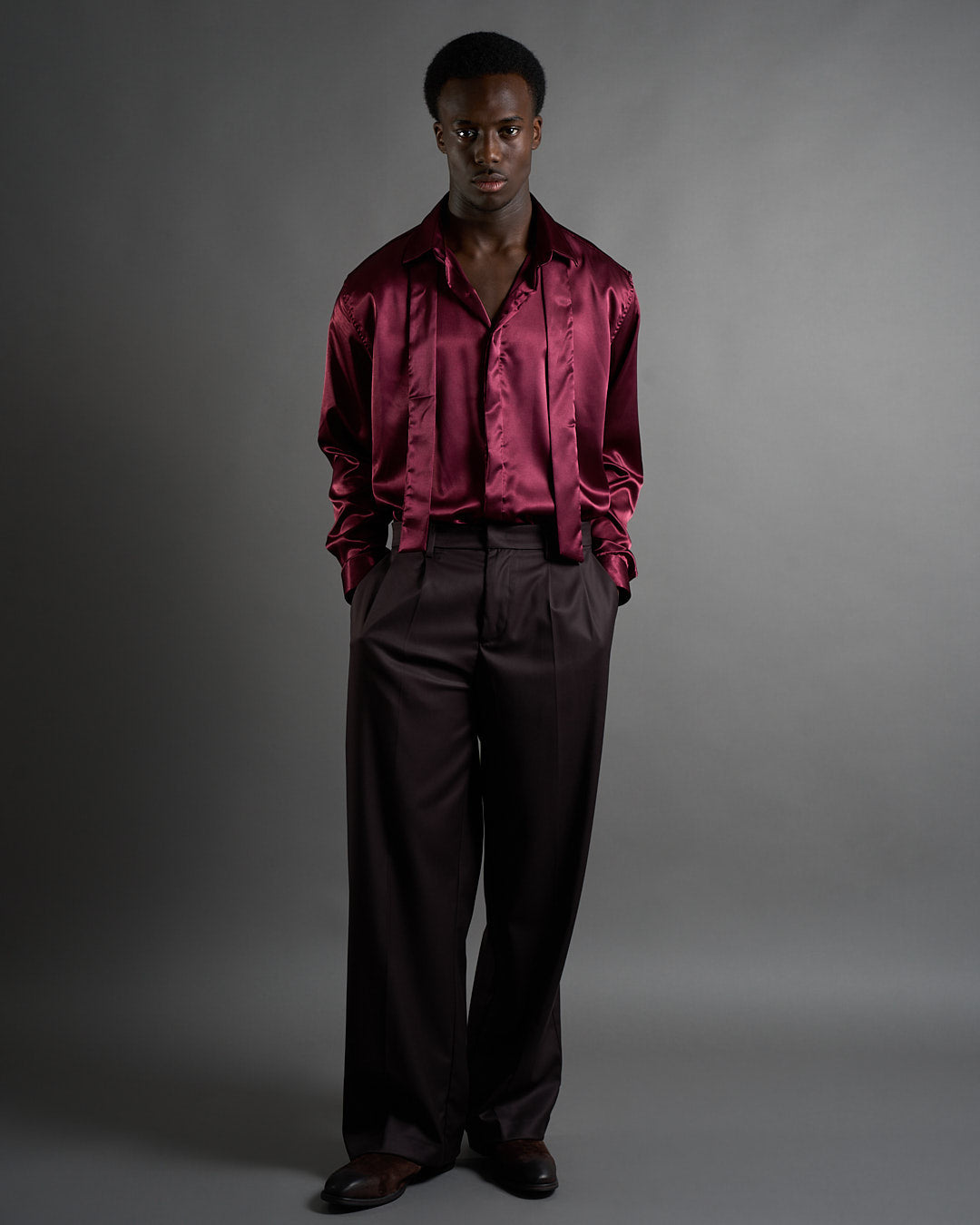 Camicia Effetto Seta con cravatta