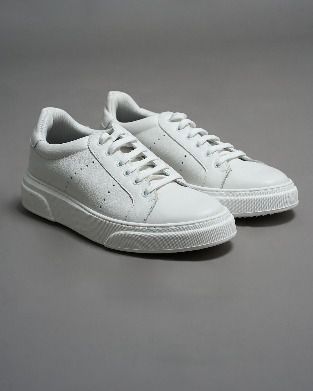 Msm Studio Sneakers Sand Suede 