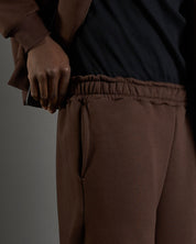 Pantalone in tuta a taglio vivo