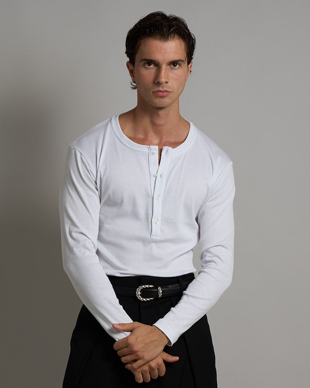 T-shirt Serafino in costina longsleeve