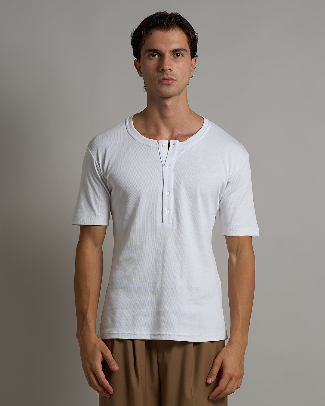 T-shirt Serafino in costina mezza manica