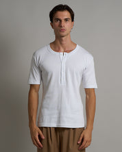 T-shirt Serafino in costina mezza manica