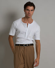 T-shirt Serafino in costina mezza manica