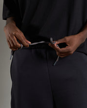 Pantalone in tuta a taglio vivo