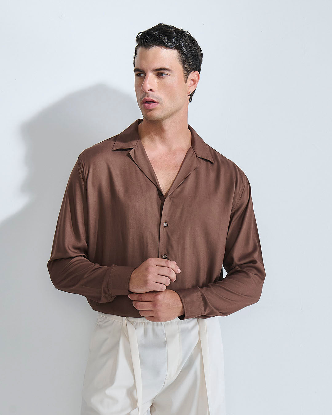 Camicia in viscosa collo a bowling