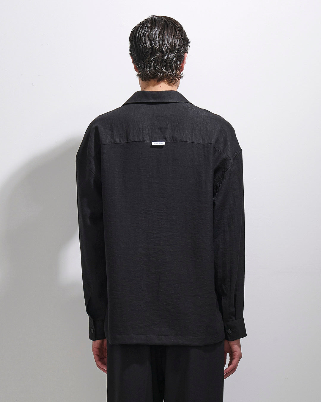 Casacca in lino con lacci