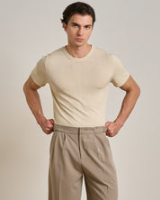 T-shirt girocollo in filo