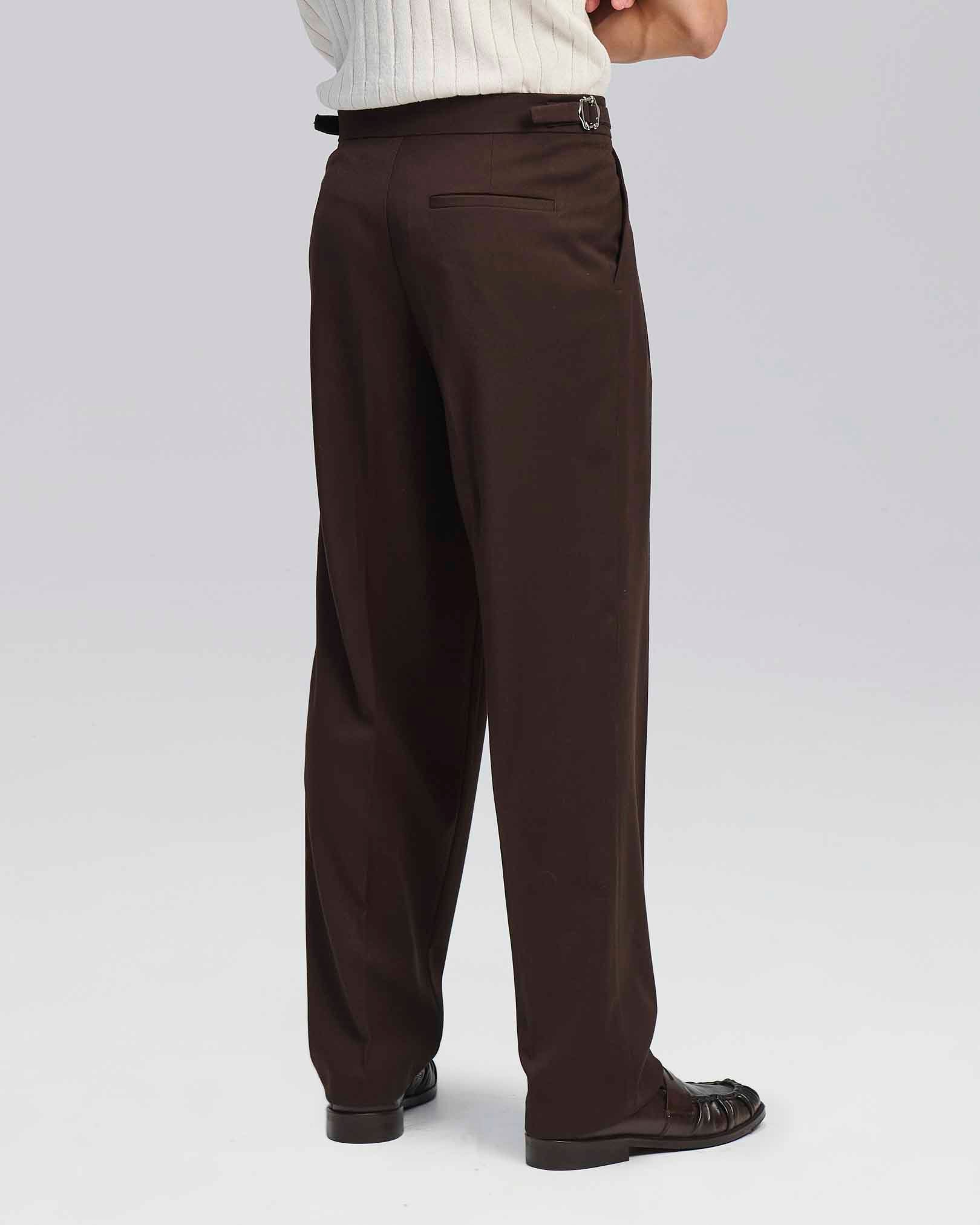 Pantalone wide fit con fibbiette