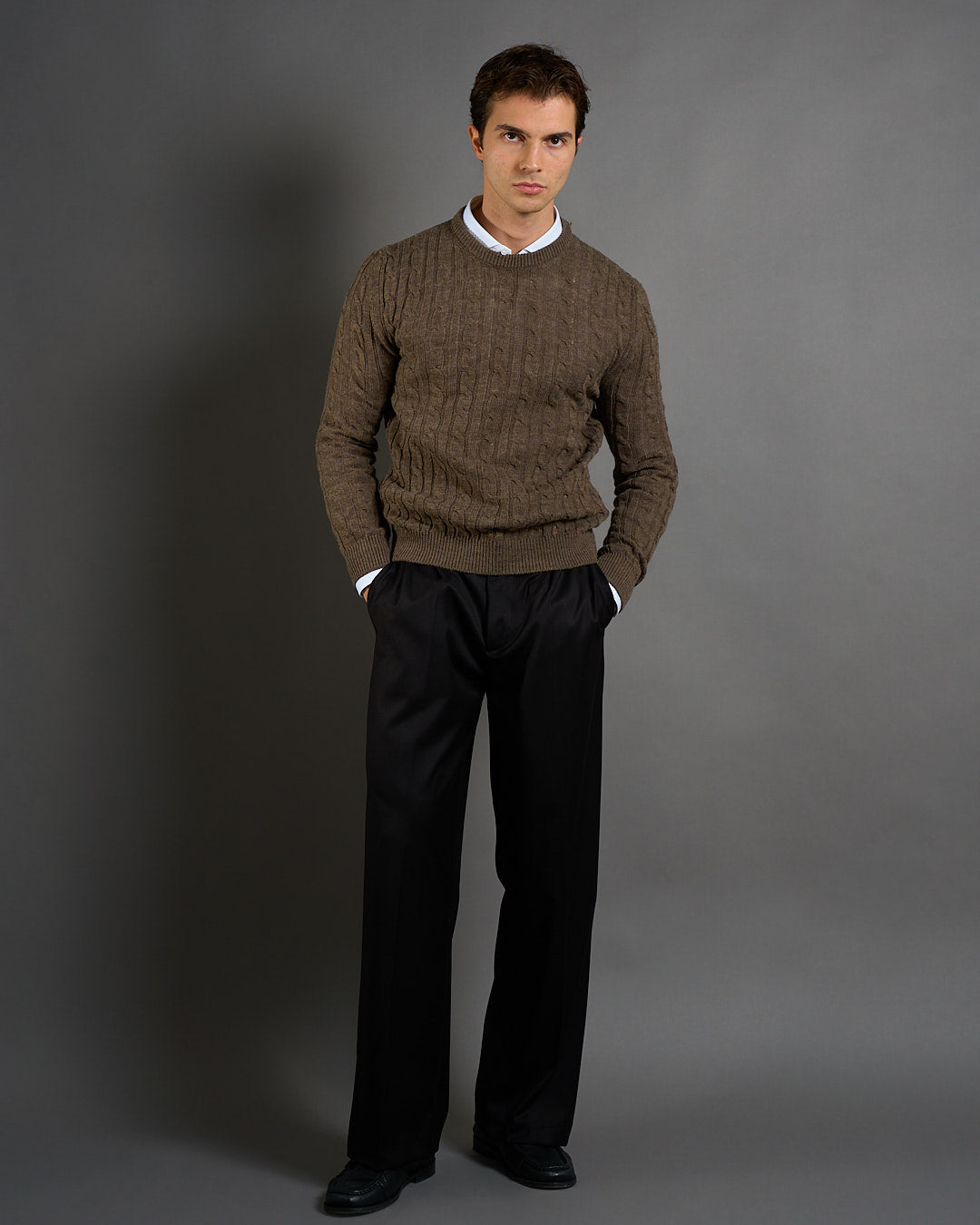 Maglia Girocollo con struttura a treccia