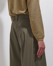 Bermuda con pieghe wide fit