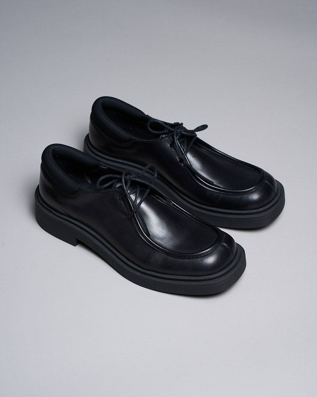 Derby Luxury con punta quadrata