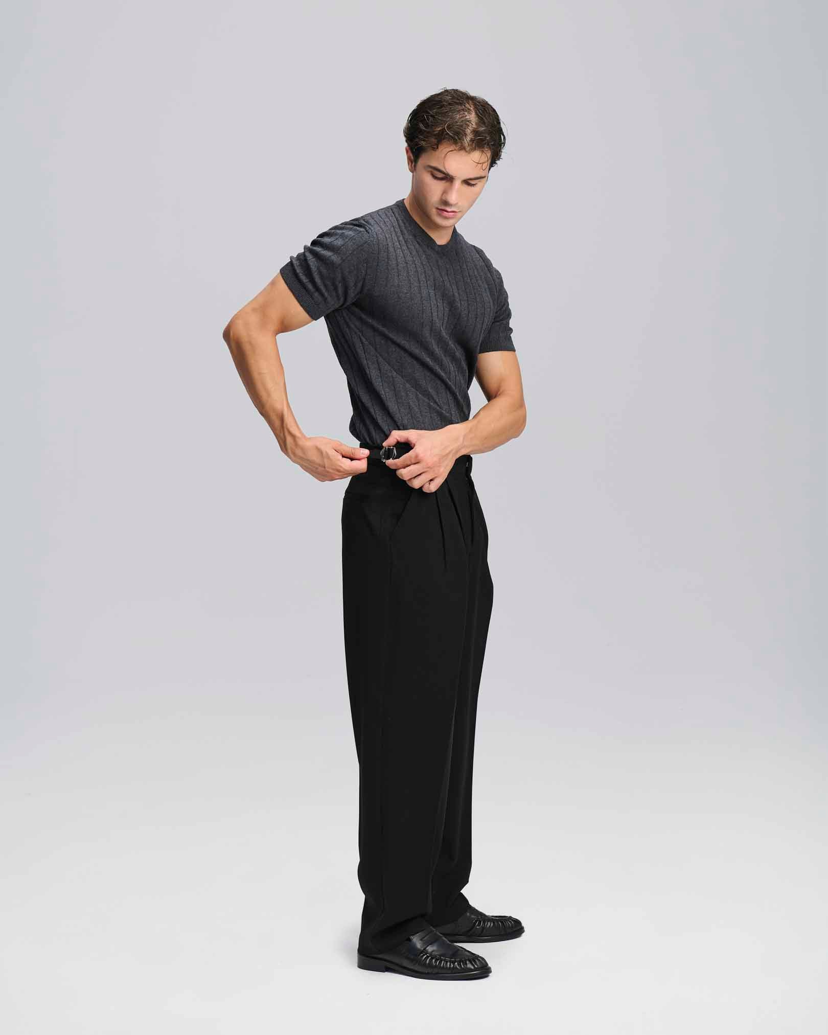 Pantalone wide fit con fibbiette