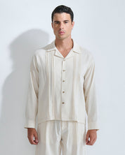 Camicia in lino con pieghe