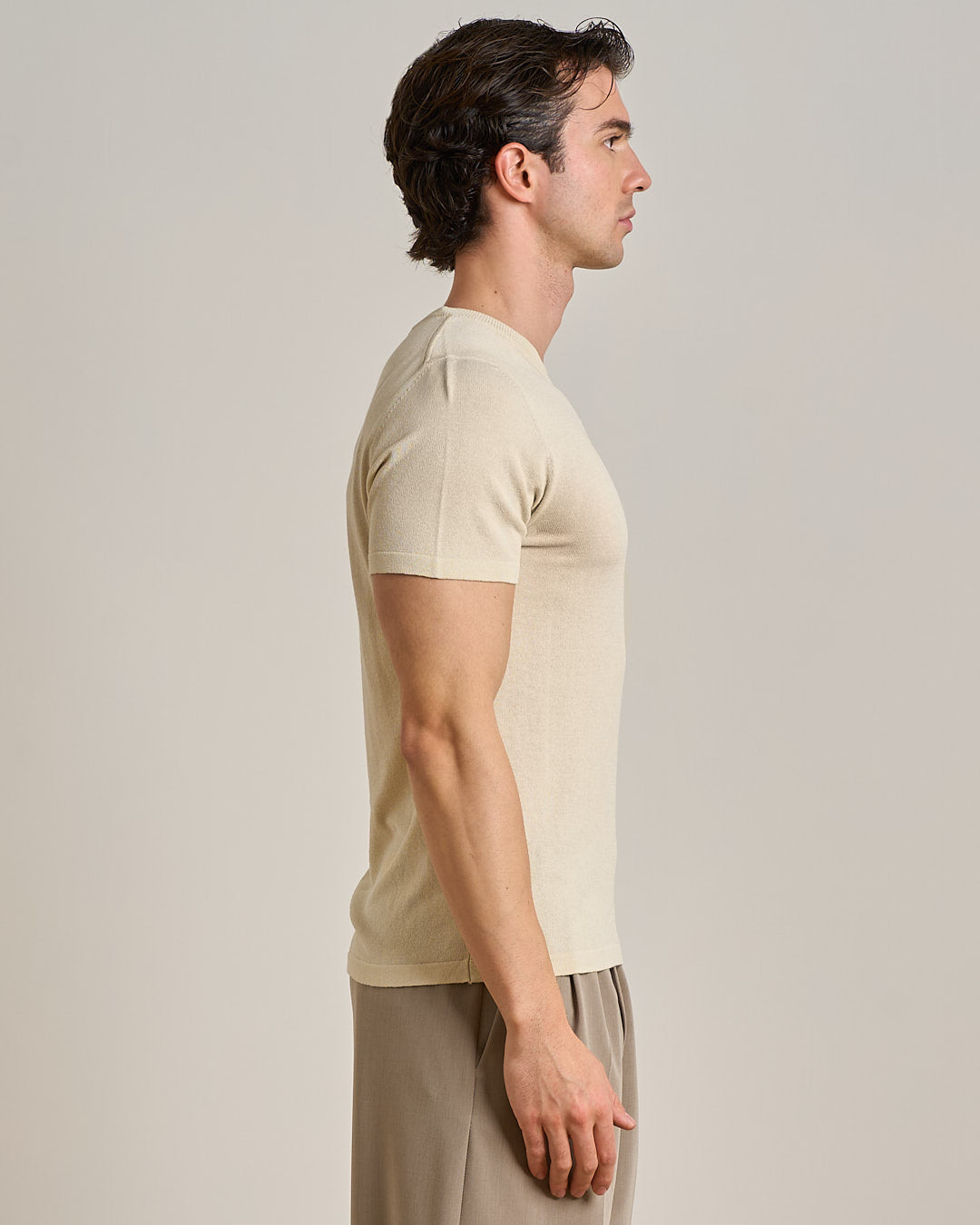 T-shirt girocollo in filo