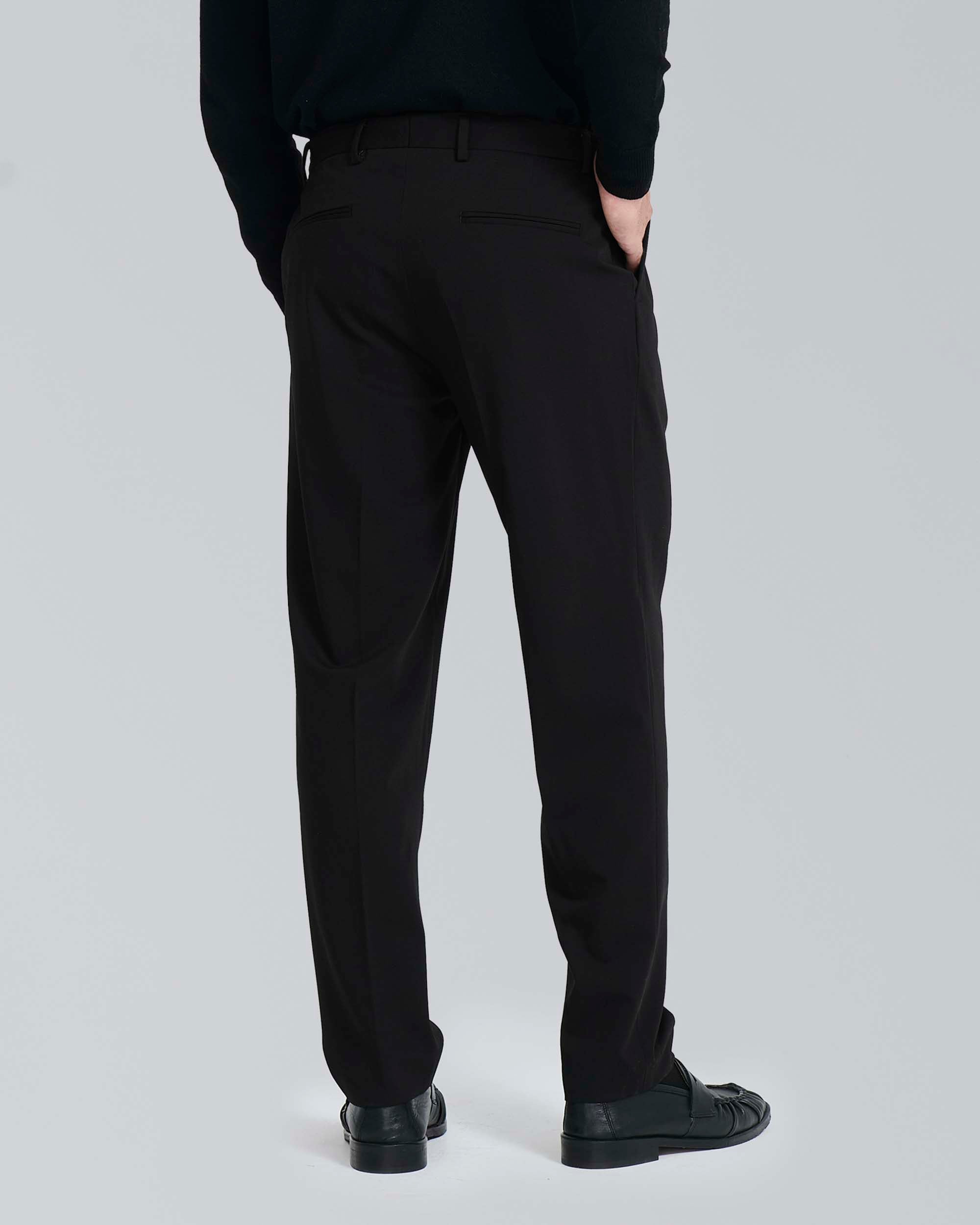 Pantalone sartoriale con pinces