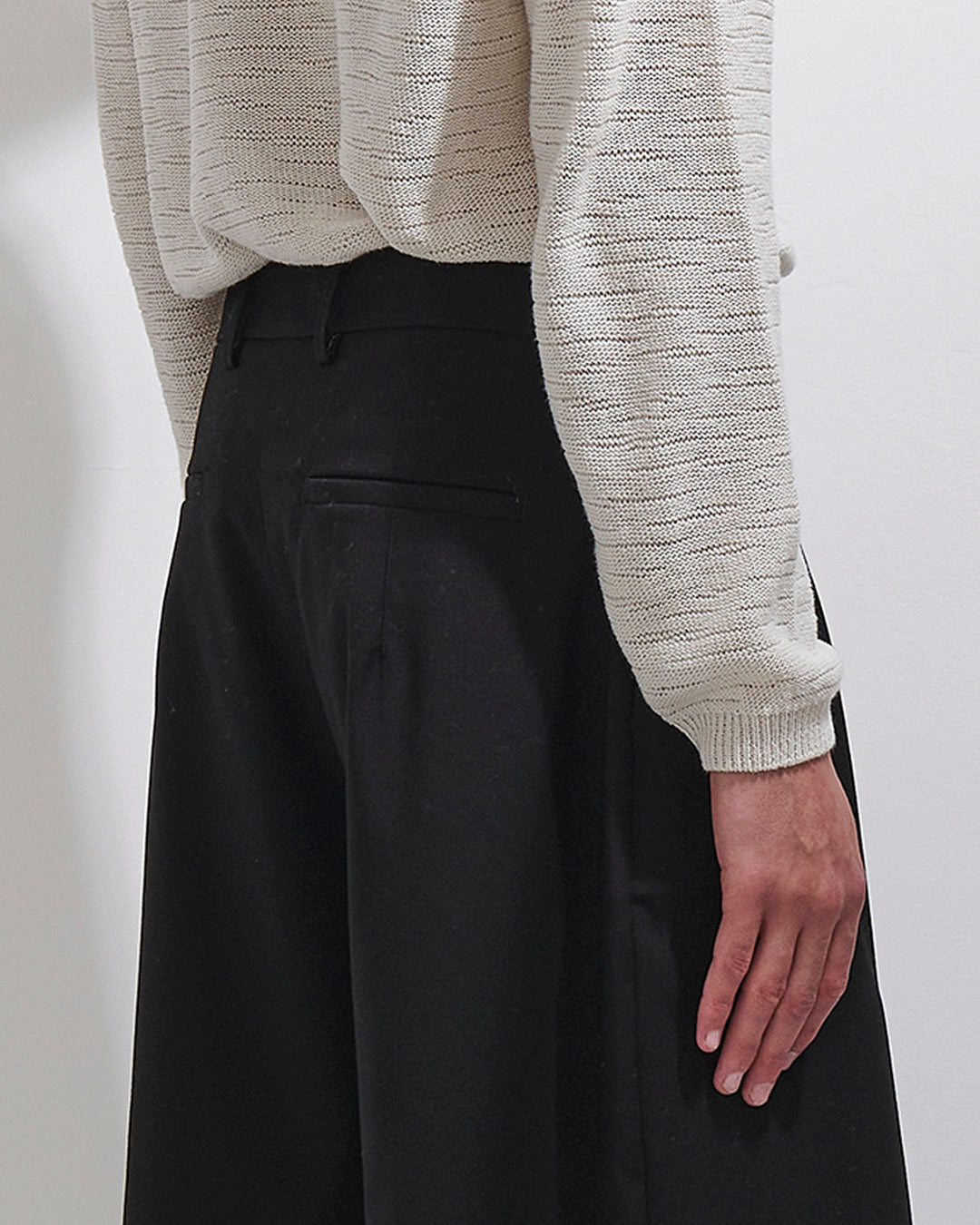 Bermuda con pieghe wide fit