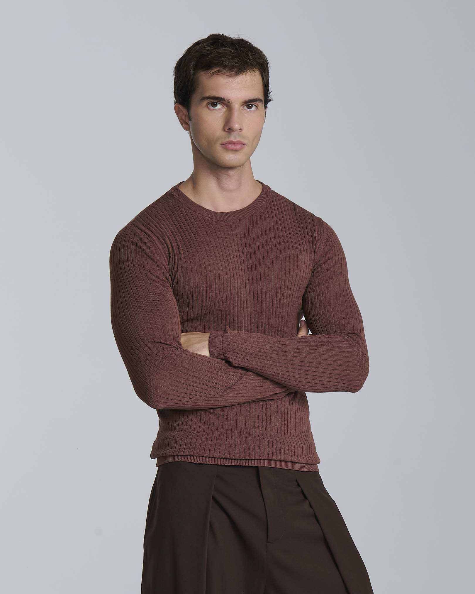 Maglia girocollo a coste