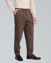 Pantalone sartoriale con pinces