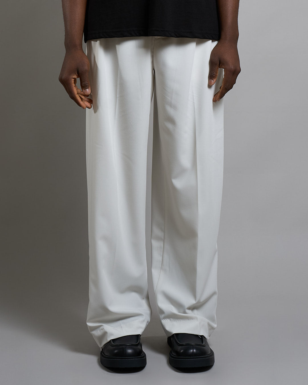 Pantalone Wide Leg con zip e bottone al fondo