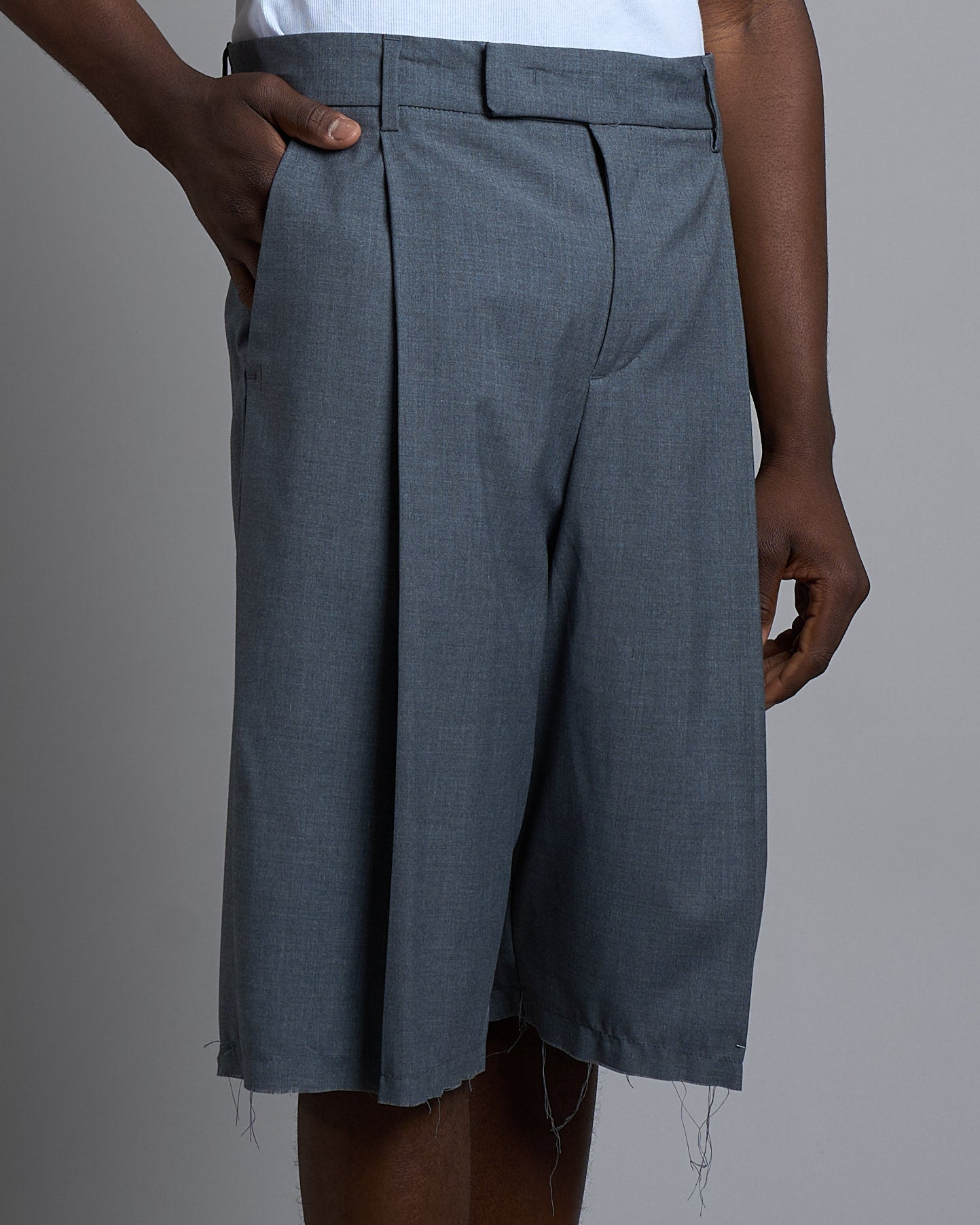 Msm Studio Bermuda in suit with central Nervino 