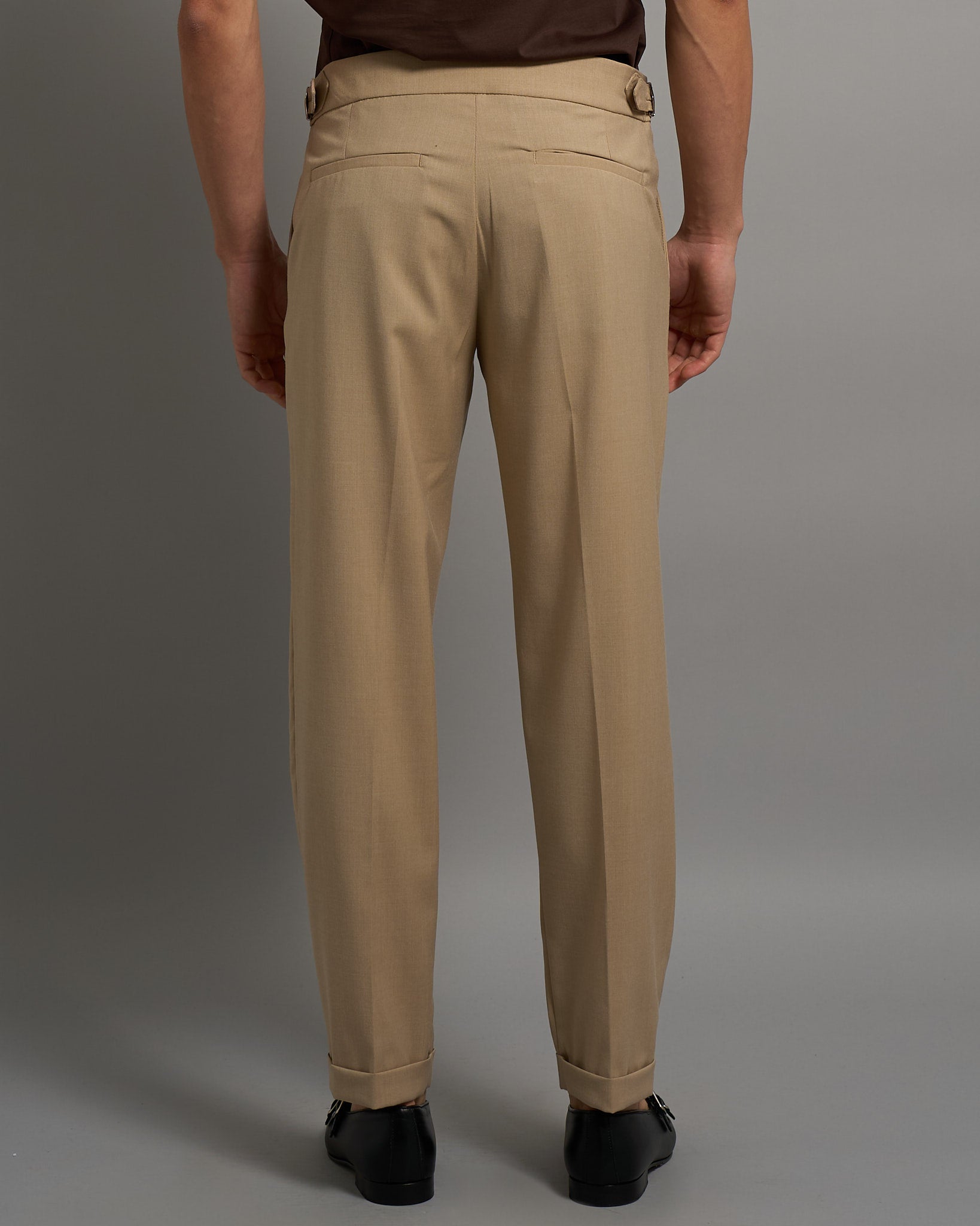 Pantalone Strutturato con fibbia