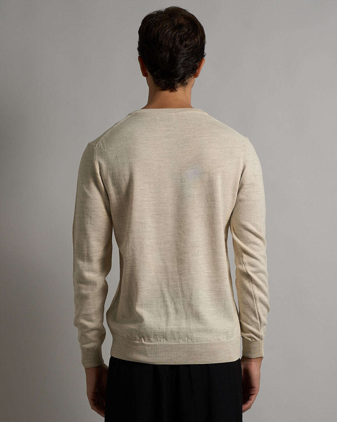 Maglia a V in lana merinos